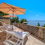 Villa Aria