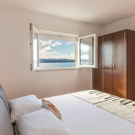 Aria Villa *