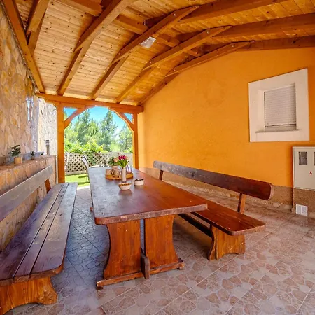Villa Aria *