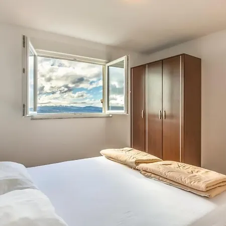 Aria Villa