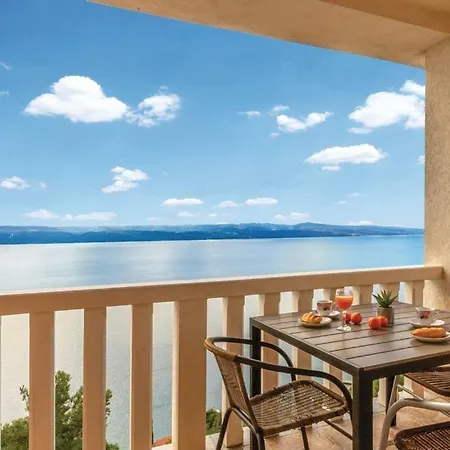 Aria Villa *