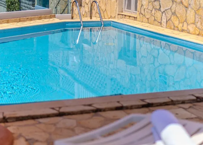 Aria Villa