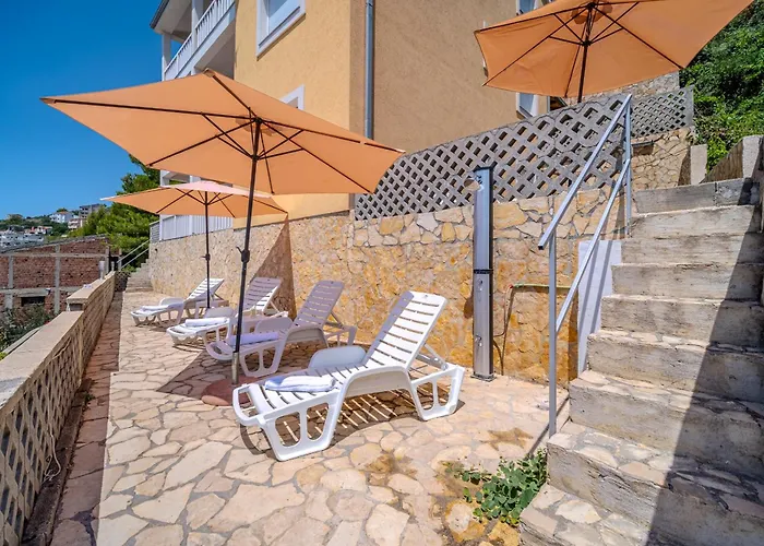 Aria Villa *